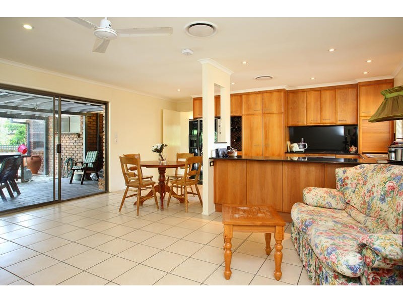 5 Pulas Place, Bellbowrie QLD 4070